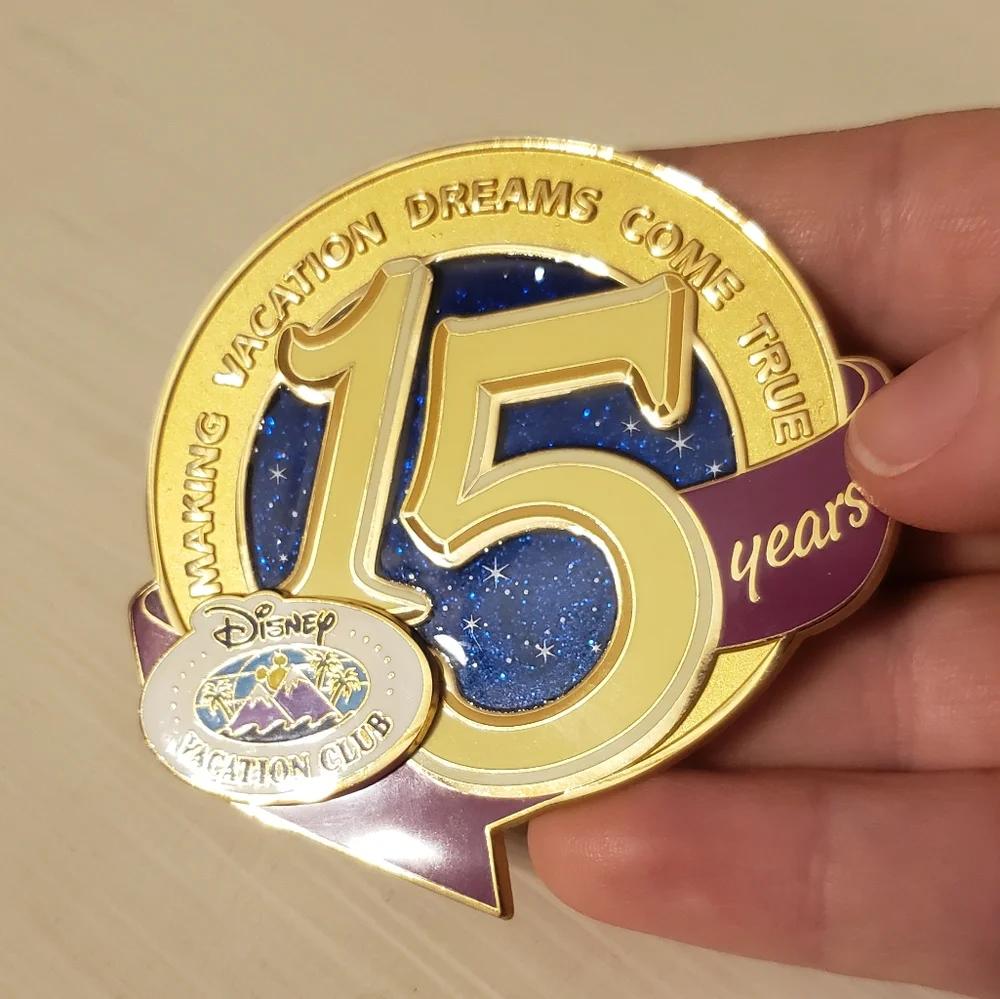 Disney Vacation Club Pin 15 years Making Vacation Dreams Come True